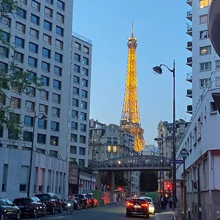 Agreable Proche Tour Eiffel * 파리